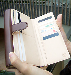 http://menz-wallets.shiawase-life.net/img/toscana-wallet01.jpg